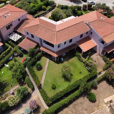 Apartment Casa Li Menduli *
