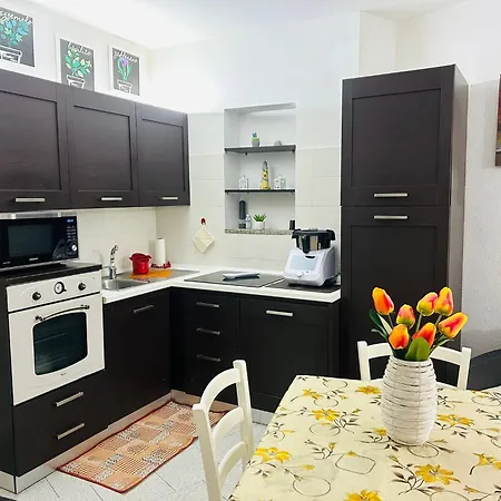 Casa Li Menduli * 산테오도로