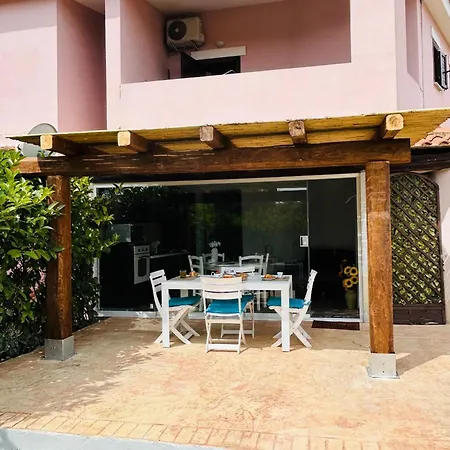 아파트 Casa Li Menduli